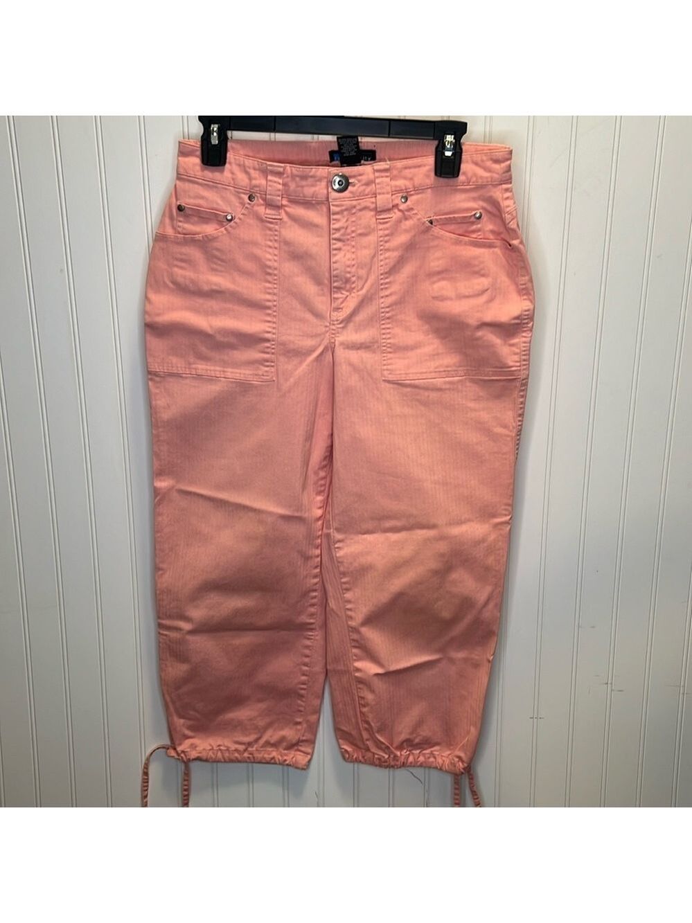 Relativity Pink  Capris size 8